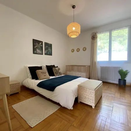 Le Gite D'eglantine Kır Evi *